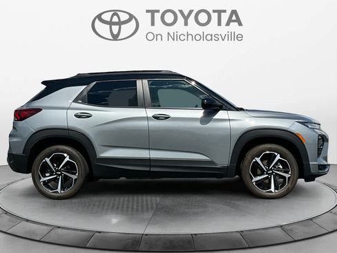 Used 2023 Chevrolet TrailBlazer RS w/ Convenience Package AWD/4WD image 6