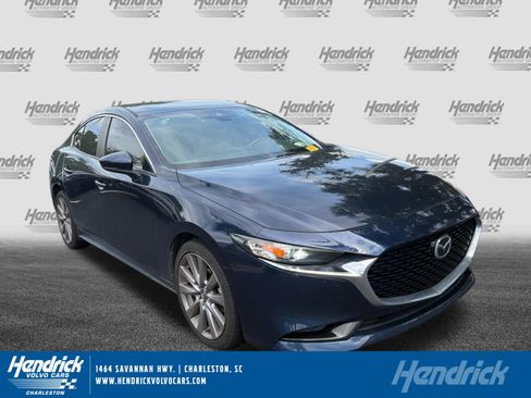 Used 2019 MAZDA MAZDA3 Sedan w/ Preferred Package FWD image 1