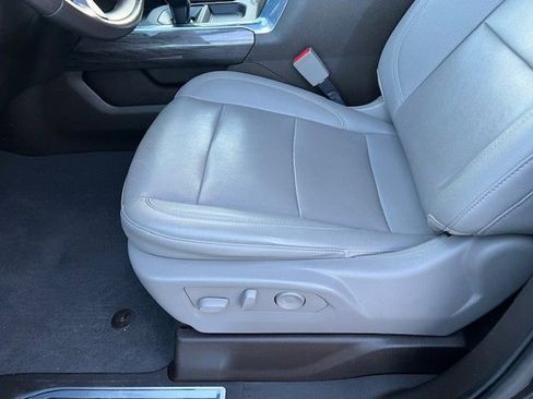 Certified 2022 Chevrolet Silverado 1500 LTZ image 35