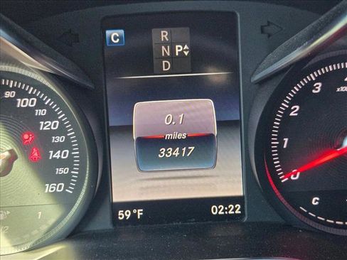 Used 2018 Mercedes-Benz GLC 300 4MATIC image 11