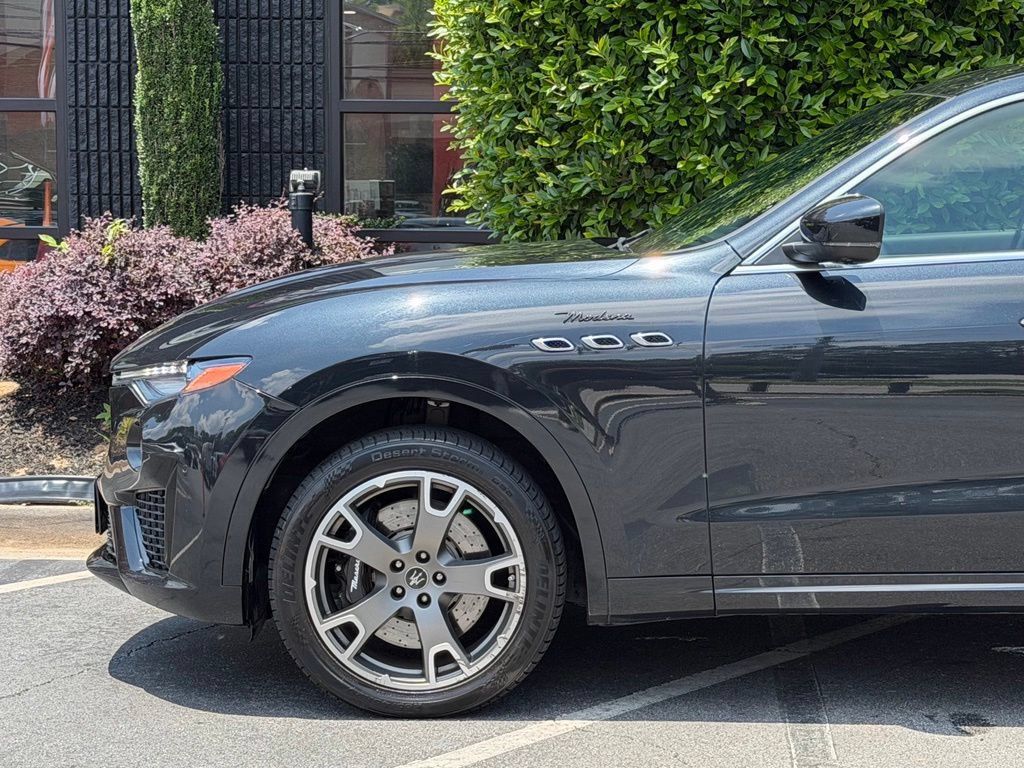 Used 2023 Maserati Levante Modena AWD/4WD image 10