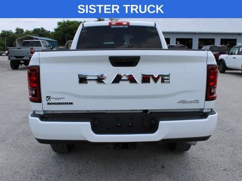 Used 2025 RAM 2500 Big Horn AWD/4WD image 9