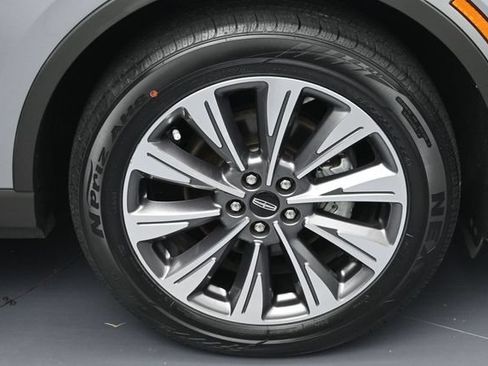 Used 2022 Lincoln Corsair Reserve w/ Elements Package FWD image 6
