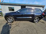 Used 2011 Jeep Grand Cherokee Overland image 3