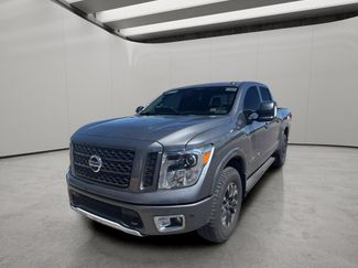 Used 2019 Nissan Titan PRO-4X w/ Pro-4x Convenience Package AWD/4WD video 1