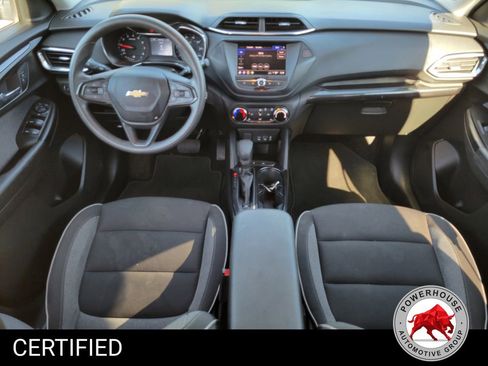 Used 2023 Chevrolet TrailBlazer LT FWD image 17