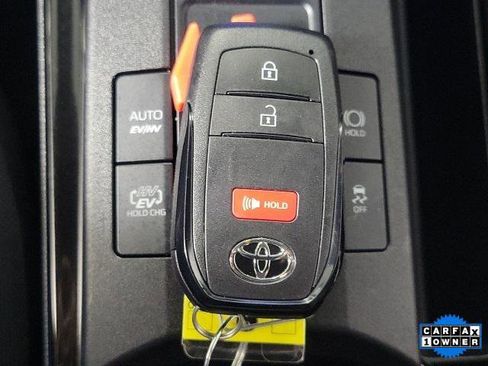 Certified 2024 Toyota Prius Prime SE image 28