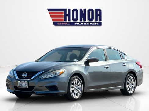 Used 2016 Nissan Altima 2.5 S w/ Power Driver Seat Package FWD image 8