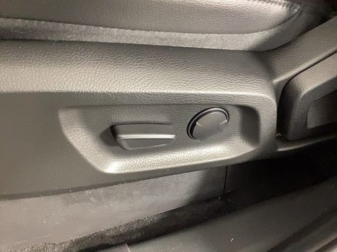 Used 2022 Ford Ranger Lariat w/ Equipment Group 501A High image 17