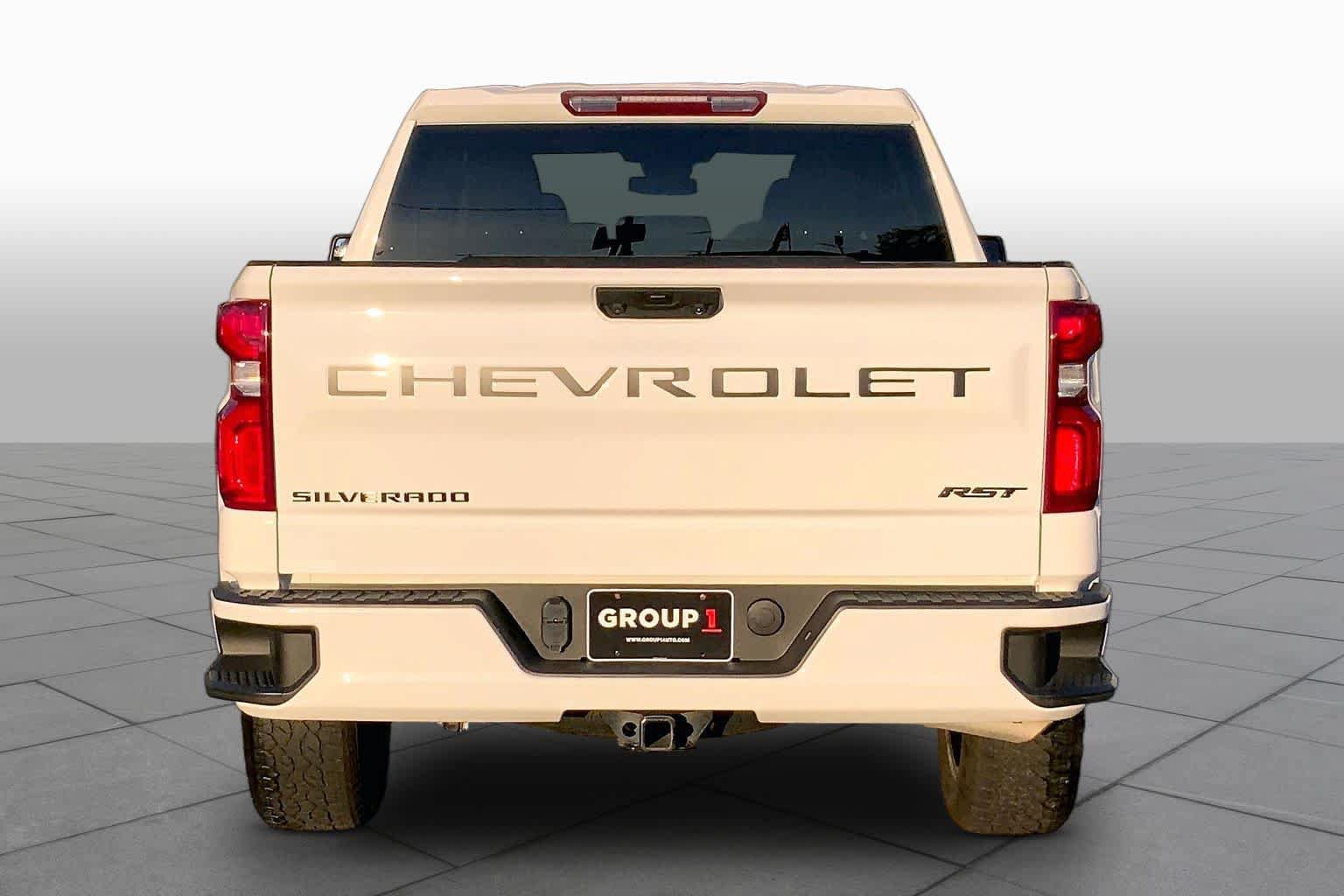 Used 2024 Chevrolet Silverado 1500 RST w/ LPO, Dark Essentials Package AWD/4WD image 5