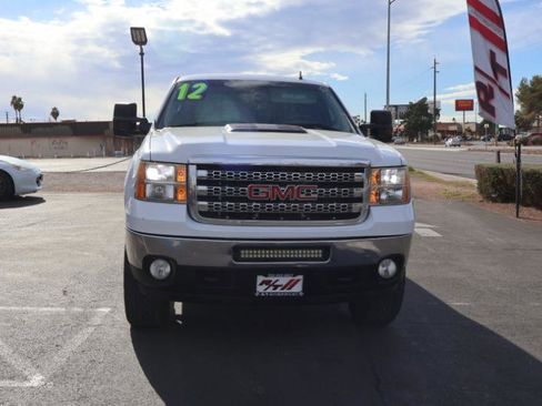 Used 2012 GMC Sierra 2500 SLE image 2