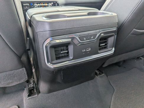 Used 2024 Chevrolet Silverado 2500 High Country w/ High Country Premium Package AWD/4WD image 34