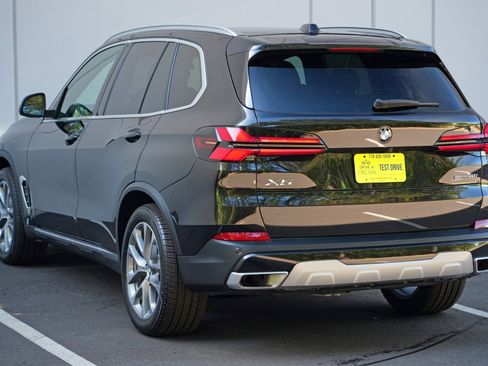 Used 2024 BMW X5 sDrive40i w/ Parking Assistance Package RWD image 55