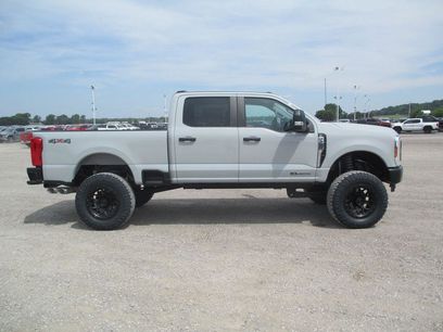 New 2026 Ford F250 XL w/ XL Off-Road Package