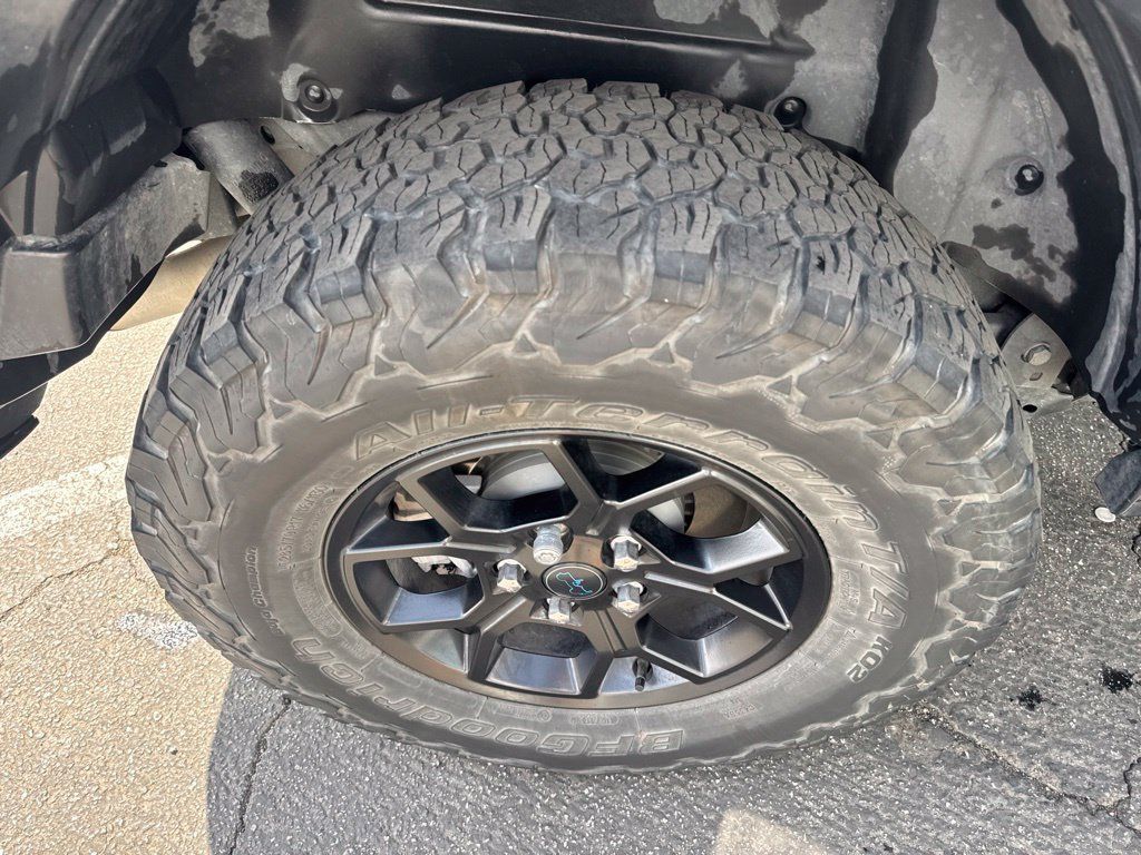 Used 2024 Jeep Wrangler Unlimited AWD/4WD image 11