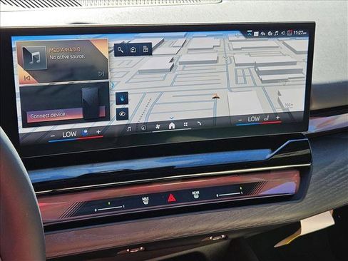 New 2026 BMW i5 eDrive40 image 12