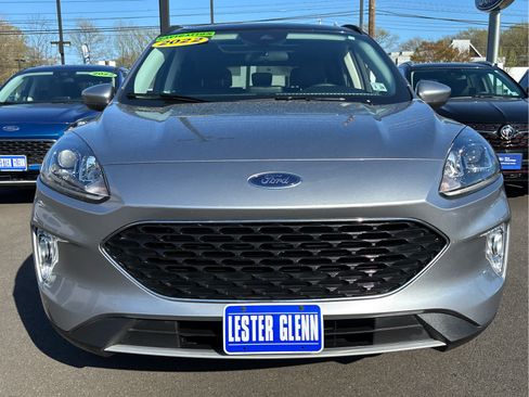 Certified 2022 Ford Escape SEL w/ Technology Package FWD image 4