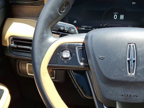 Used 2021 Lincoln Corsair Reserve AWD/4WD image 22