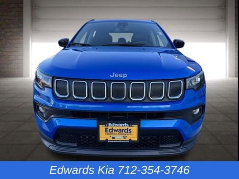 Used 2022 Jeep Compass Latitude w/ Sun and Sound Group image 7