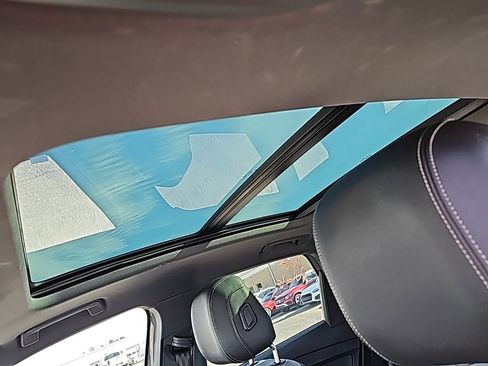 Used 2023 Audi Q4 e-tron Premium Plus w/ Premium Plus image 10