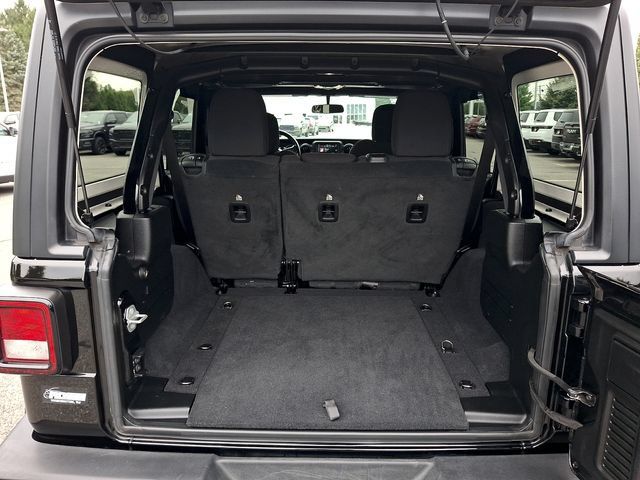 Used 2020 Jeep Wrangler Unlimited Sport AWD/4WD image 27