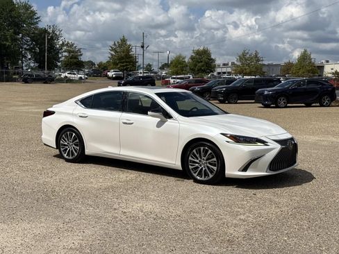 Used 2019 Lexus ES 350 w/ Accessory Package 2 FWD image 1