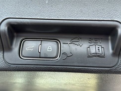 Used 2023 Ford Explorer XLT w/ Equipment Group 202A image 30