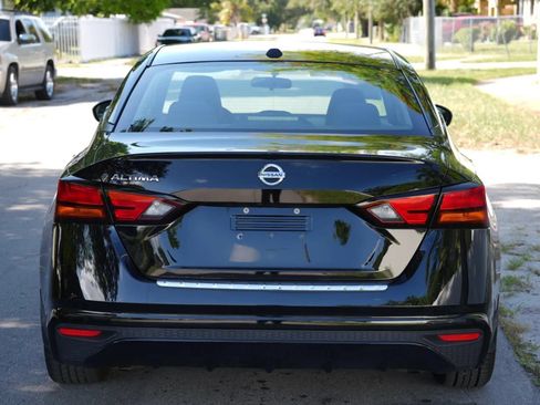 Used 2020 Nissan Altima 2.5 S FWD image 8
