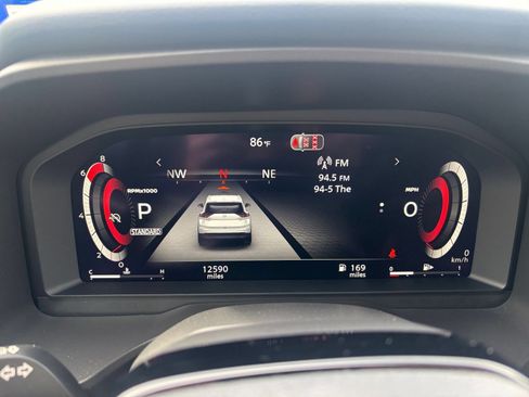 Used 2026 Nissan Rogue SL FWD image 42