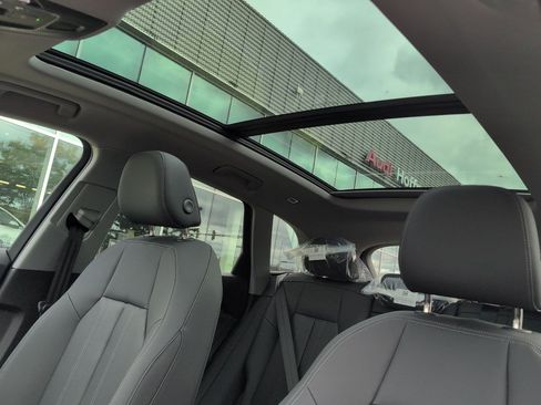 New 2025 Audi Q5 Premium Plus image 18