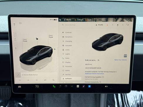 Used 2024 Tesla Model 3 image 33