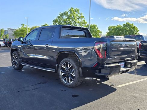 New 2025 GMC Sierra EV Denali image 6