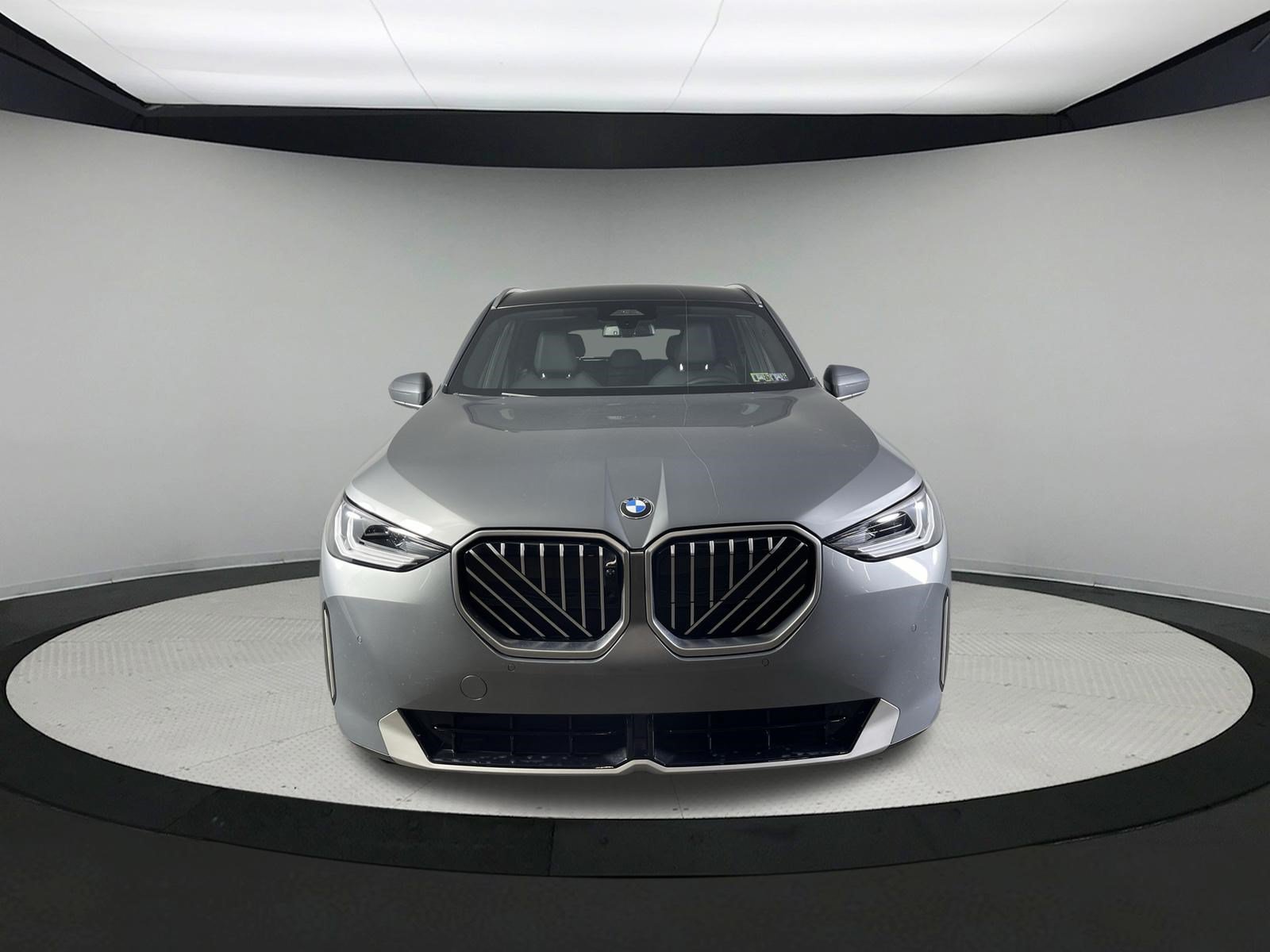 Certified 2026 BMW X3 xDrive30i w/ Premium Package AWD/4WD image 2