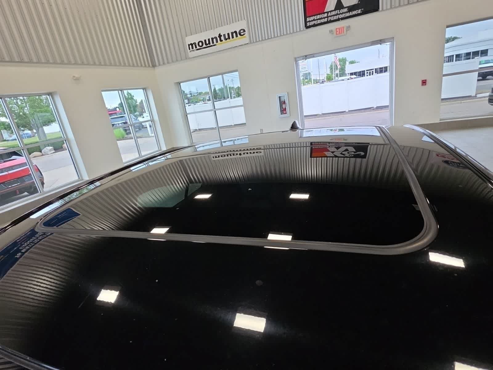 Used 2021 Cadillac CT5 Sport w/ Lighting Package AWD/4WD image 17