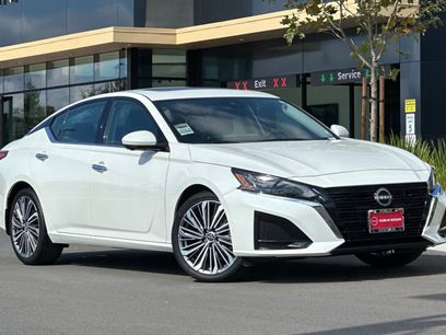 New 2025 Nissan Altima 2.5 SL