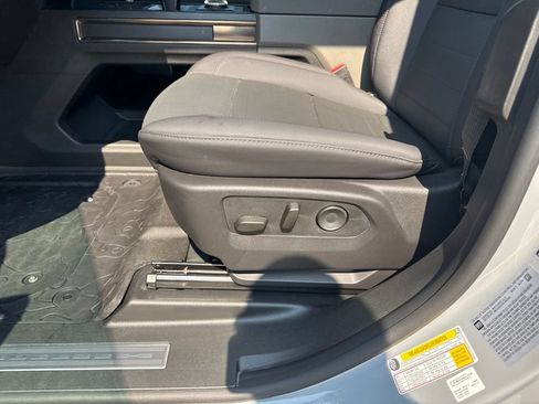 Used 2025 GMC Hummer EV 2X AWD/4WD image 10