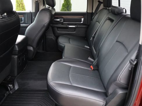 Used 2018 RAM 3500 Laramie w/ Cold Weather Group AWD/4WD image 15