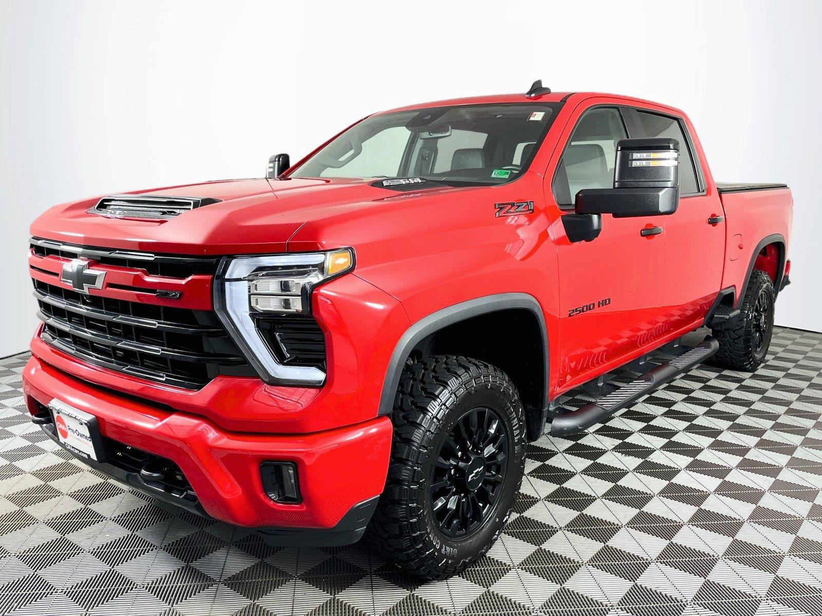 Used 2024 Chevrolet Silverado 2500 LT w/ Z71 Sport Edition AWD/4WD image 3