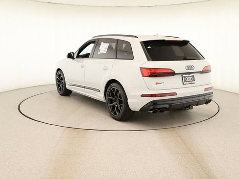 New 2026 Audi SQ7 Premium Plus AWD/4WD image 4