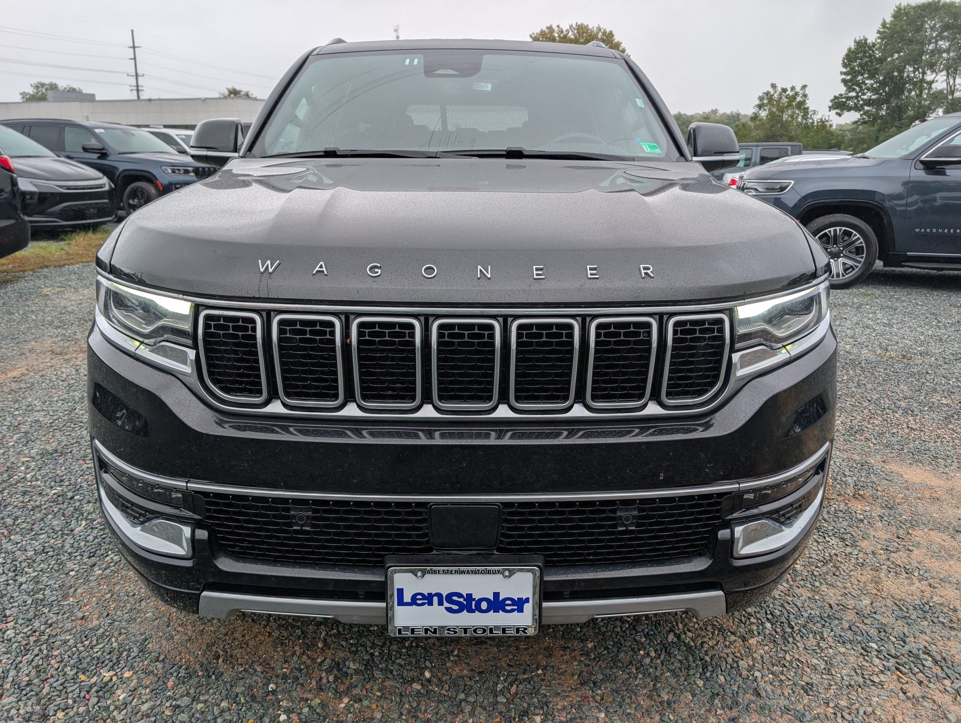 Used 2024 Jeep Wagoneer Series II w/ Flexible Seating Group AWD/4WD image 8