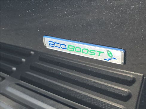 Used 2015 Ford Expedition Platinum image 3