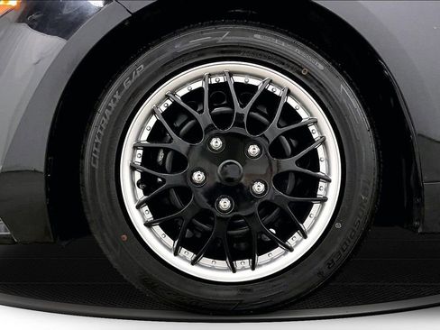 Used 2023 Toyota Corolla LE FWD image 32