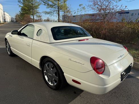 Used 2003 Ford Thunderbird image 19