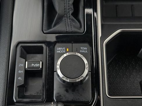 Certified 2026 Toyota Tundra Limited AWD/4WD image 18