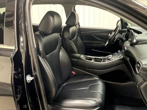 Used 2023 Hyundai Santa Fe SEL w/ Premium Package image 7
