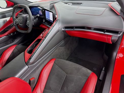 Used 2020 Chevrolet Corvette Stingray Premium Cpe w/ 3LT Preferred Equipment Group image 26