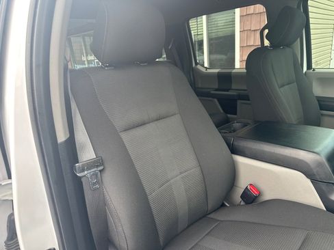 Used 2017 Ford F150 XL w/ Equipment Group 101A Mid AWD/4WD image 11
