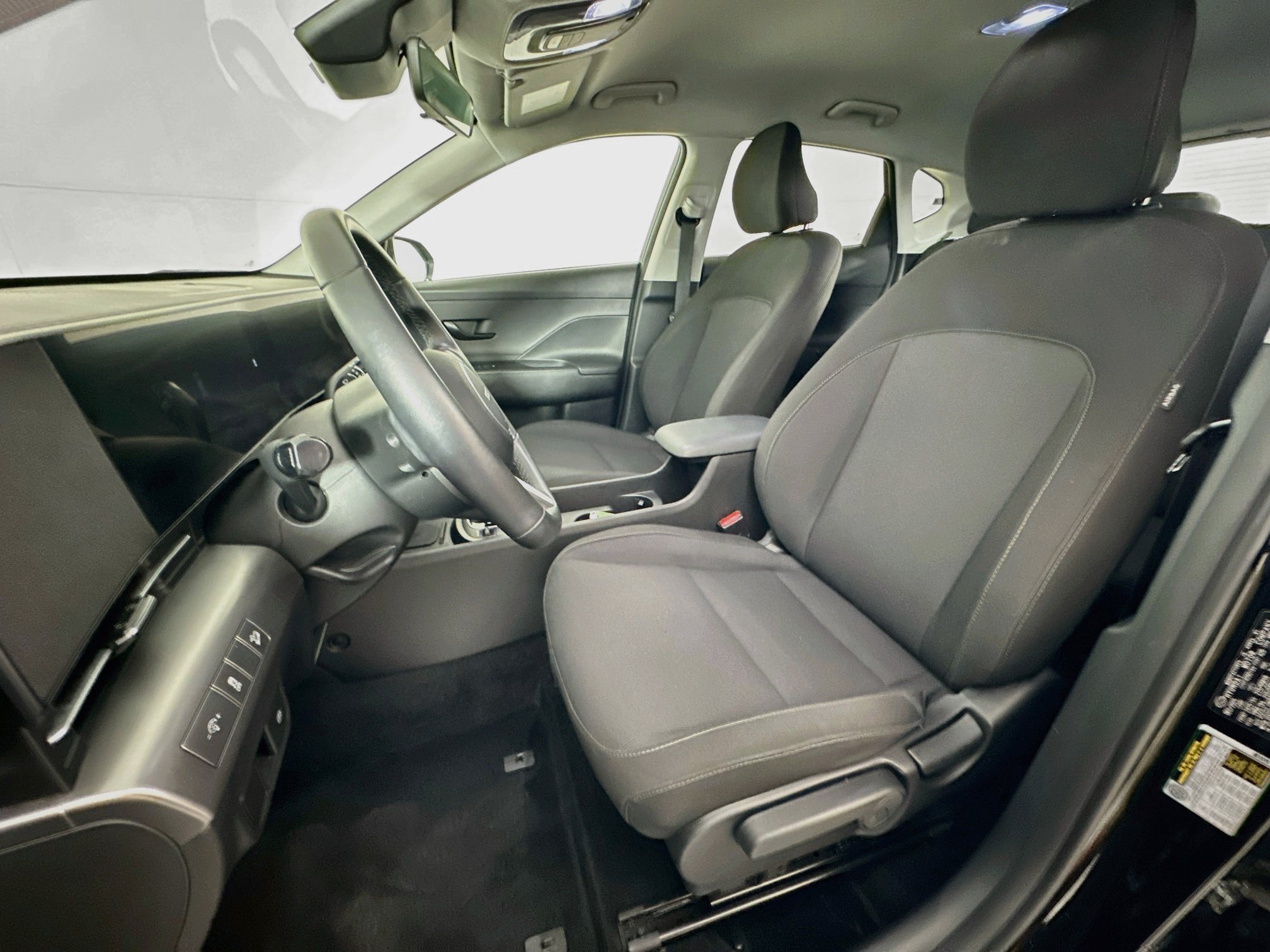 Used 2026 Hyundai Kona SEL Sport FWD image 13