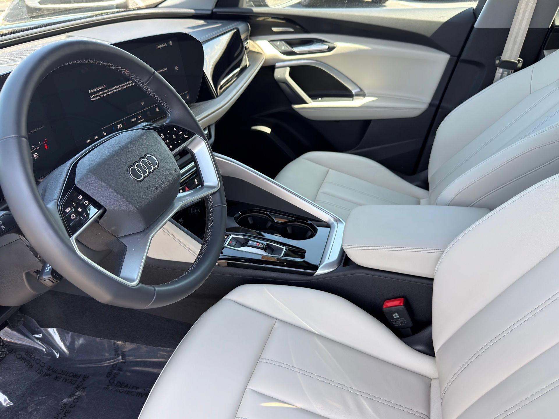 Certified 2025 Audi Q5 Premium w/ Premium Plus AWD/4WD image 11
