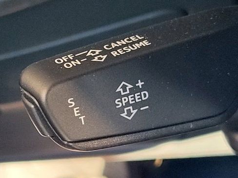 Used 2020 Audi A4 2.0T Premium image 29